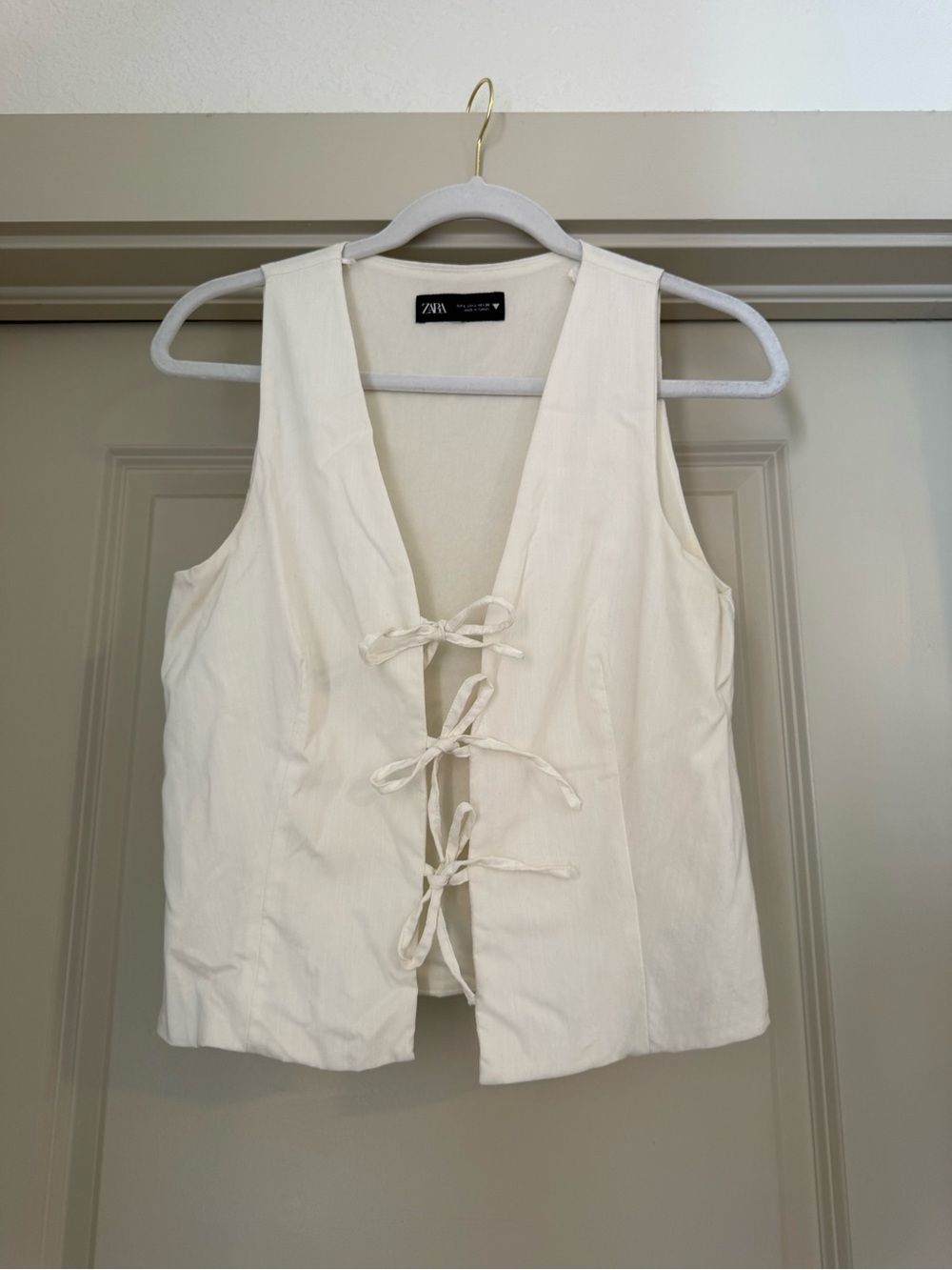 Zara Cream Tie-Front Sleeveless Vest Top